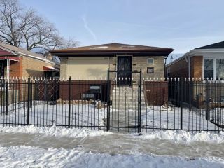 Foreclosed Home - 6205 S HOYNE AVE, 60636