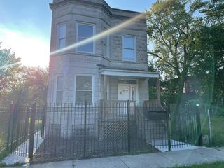 Foreclosed Home - 6410 S PAULINA ST, 60636