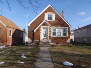 Foreclosed Home - 5331 S MEADE AVE, 60638