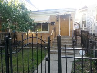 Foreclosed Home - 2044 N TRIPP AVE, 60639