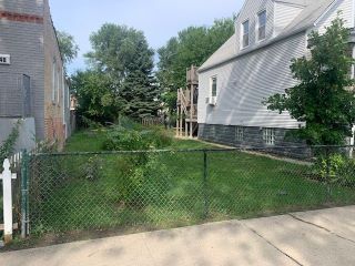 Foreclosed Home - 2100 N PARKSIDE AVE, 60639