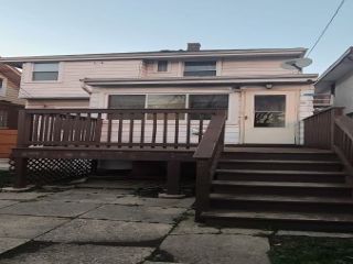 Foreclosed Home - 5225 W DAKIN ST, 60641
