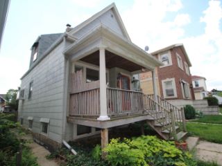 Foreclosed Home - 4735 W WARWICK AVE, 60641