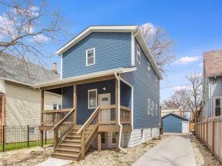 Foreclosed Home - 5714 W ERIE ST, 60644