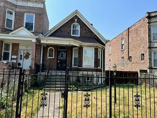 Foreclosed Home - 4719 W ADAMS ST, 60644