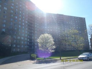 Foreclosed Home - 7033 N KEDZIE AVE APT 1209, 60645