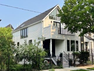 Foreclosed Home - 1715 N WHIPPLE ST, 60647