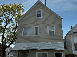 Foreclosed Home - 3701 W DICKENS AVE, 60647