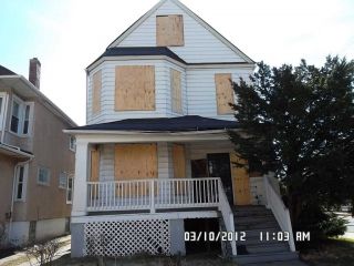 Foreclosed Home - 2801 E 77TH PL, 60649