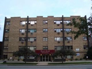 Foreclosed Home - 7854 S South Shore Dr Apt 301, 60649