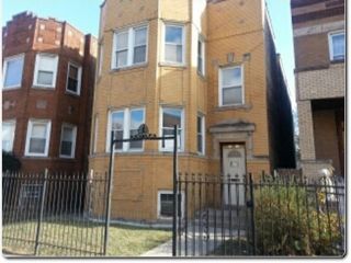 Foreclosed Home - 953 N Central Ave, 60651