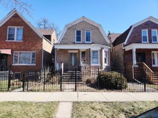 Foreclosed Home - 839 N CENTRAL PARK AVE, 60651