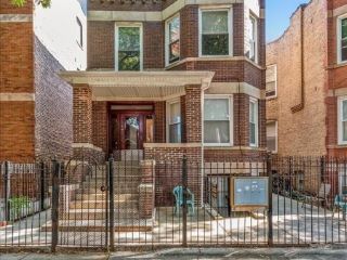 Foreclosed Home - 4237 W POTOMAC AVE, 60651