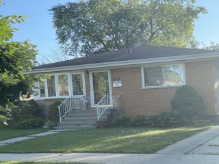 Foreclosed Home - 7746 S KILBOURN AVE, 60652