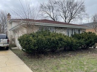 Foreclosed Home - 2925 W SEIPP ST, 60652