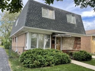 Foreclosed Home - 7801 S KILBOURN AVE, 60652