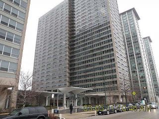 Foreclosed Home - 3550 N LAKE SHORE DR APT 1417, 60657