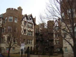 Foreclosed Home - 5719 N KIMBALL AVE APT 1E, 60659