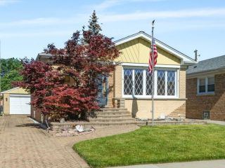 Foreclosed Home - 4736 N NEWCASTLE AVE, 60706