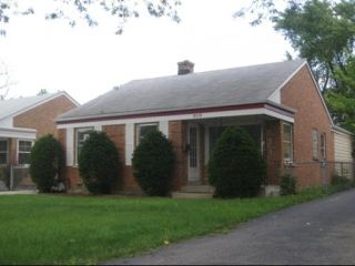 Foreclosed Home - 8239 N NEW ENGLAND AVE, 60714