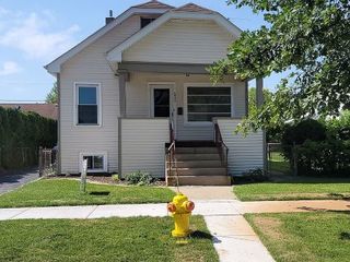 Foreclosed Home - 6959 W JARVIS AVE, 60714
