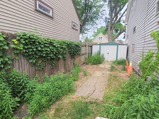 Foreclosed Home - 9420 S TRUMBULL AVE, 60805