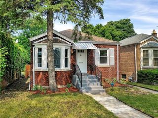 Foreclosed Home - 14214 S EGGLESTON AVE, 60827
