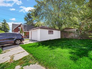 Foreclosed Home - 13901 S MICHIGAN AVE, 60827