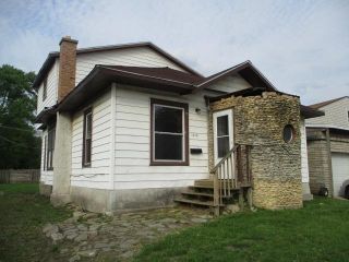 Foreclosed Home - 1810 E Maple St, 60901