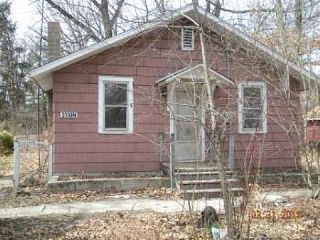 Foreclosed Home - List 100009352