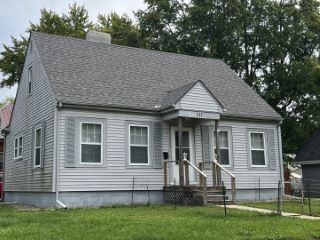 Foreclosed Home - 111 S WINTER ST, 60957