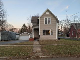 Foreclosed Home - 626 Maple Ave, 61008