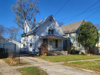 Foreclosed Home - 919 FREMONT ST, 61008