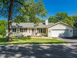 Foreclosed Home - 310 E RIVER VIEW DR, 61010