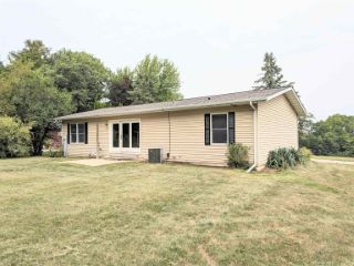 Foreclosed Home - 1600 LARCHMONT RD, 61019