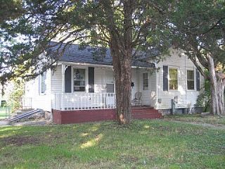 Foreclosed Home - 917 S COLLEGE AVE, 61021