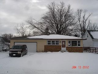 Foreclosed Home - 511 E MAIN ST, 61024
