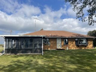 Foreclosed Home - 6220 N MENOMINEE RD, 61025