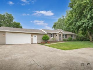 Foreclosed Home - 3157 S BAILEYVILLE RD, 61032
