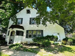 Foreclosed Home - 424 S BEAVER AVE, 61032