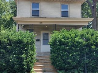 Foreclosed Home - 1231 S MAPLE AVE, 61032
