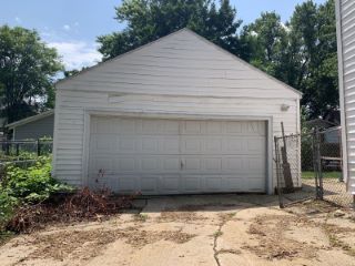 Foreclosed Home - 815 W DOUGLAS ST, 61032