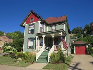 Foreclosed Home - 102 N BENCH ST, 61036