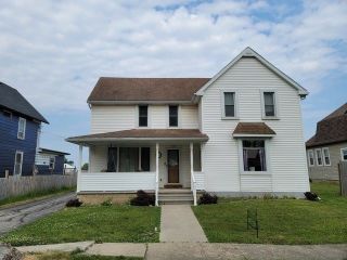 Foreclosed Home - 309 HOLCOMB AVE, 61051
