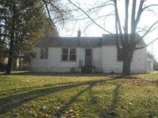 Foreclosed Home - 311 E LINCOLN ST, 61053