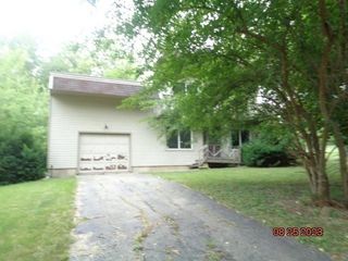 Foreclosed Home - 154 S HICKORY LN, 61061