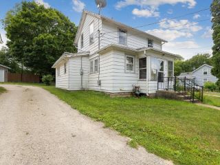 Foreclosed Home - 424 W 5TH ST, 61063