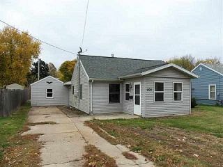 Foreclosed Home - 205 AVENUE D, 61071