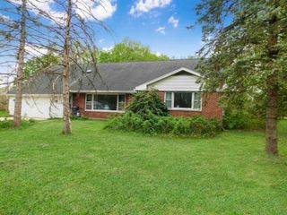 Foreclosed Home - 320 W ROCKTON RD, 61072