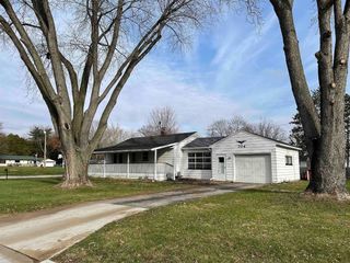 Foreclosed Home - 704 WILLOW ST, 61074